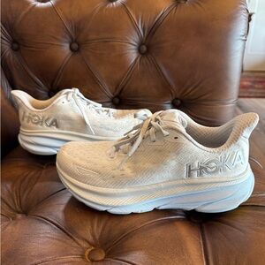 Hoka Neutral Trainer Sneakers